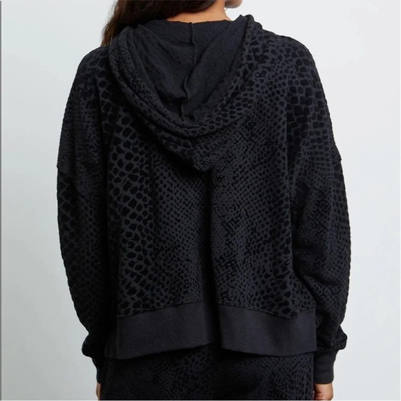 Rails Nico Black Flocked Cobra Hoodie Size Large - Picture 3 of 13